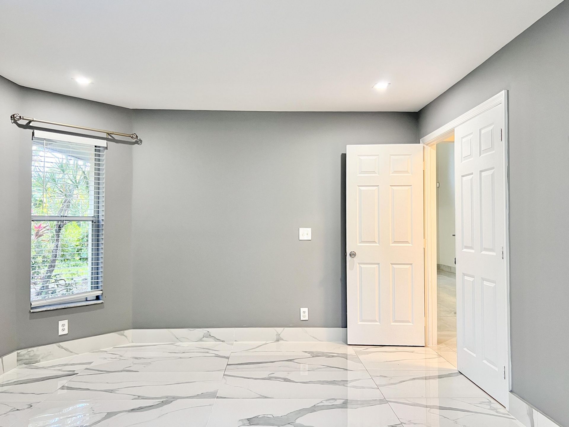 7608 Pinewalk Drive, Unit 127, Margate, FL 33063 Photo