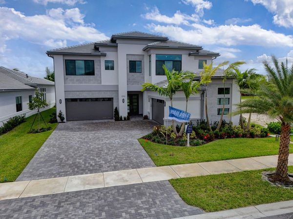 13516 Cirrus Place, Palm Beach Gardens, FL 33412