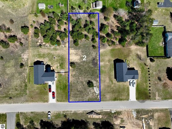 3017 Michele Marie, Grawn, MI 48637