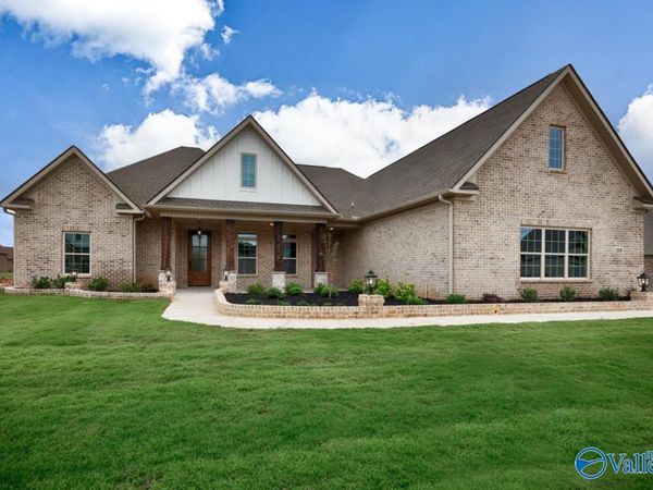 114 Geneva Court, Meridianville, AL 35759