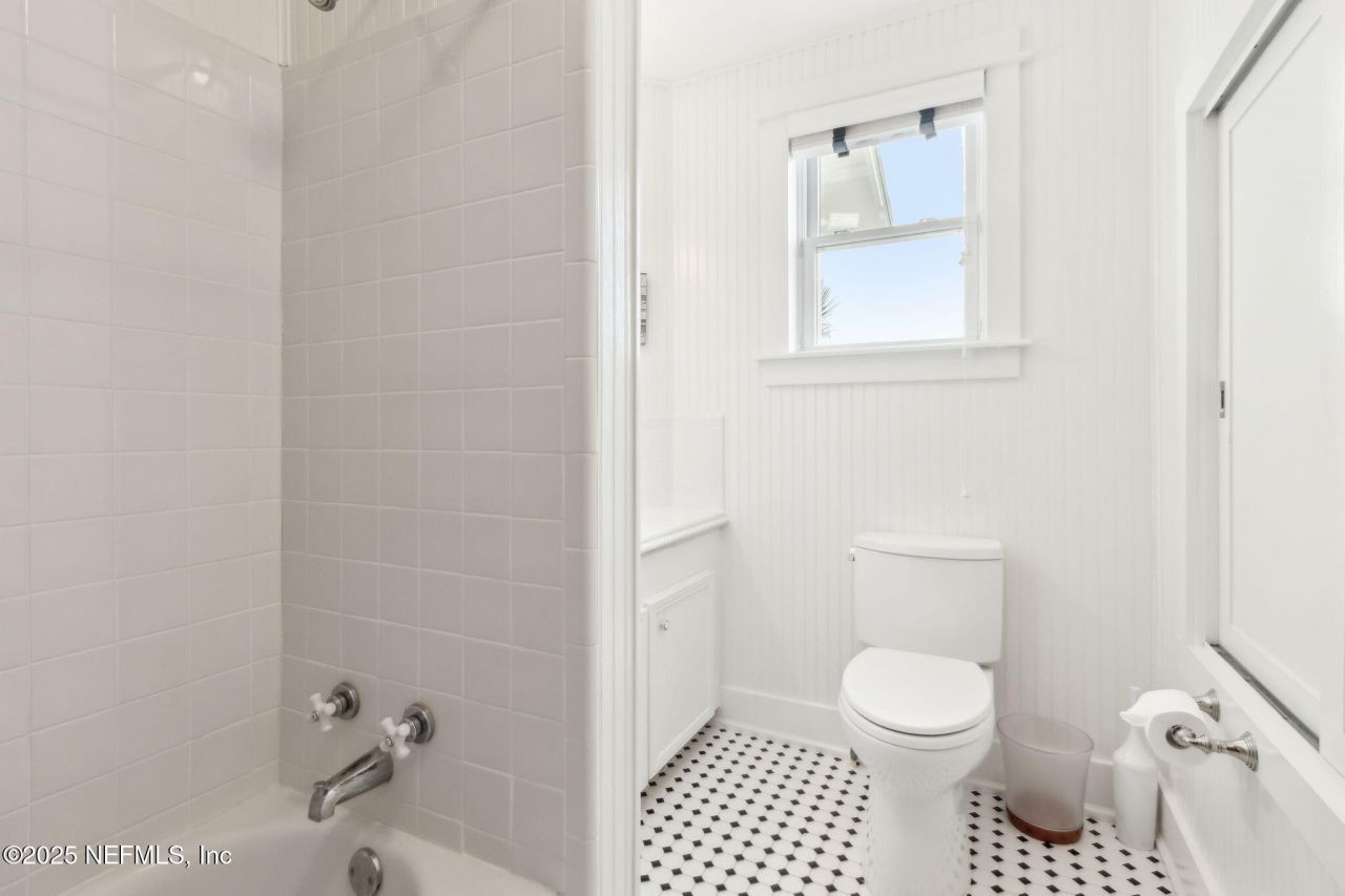 106 Carver Street E, Saint Augustine, FL 32080 Photo