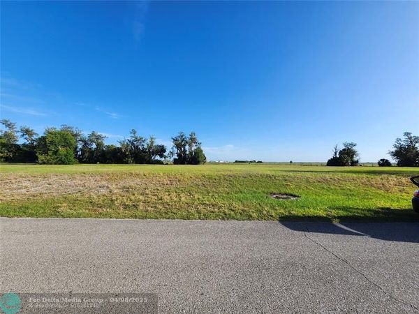 7933 Castile Road, Sebring, FL 33876