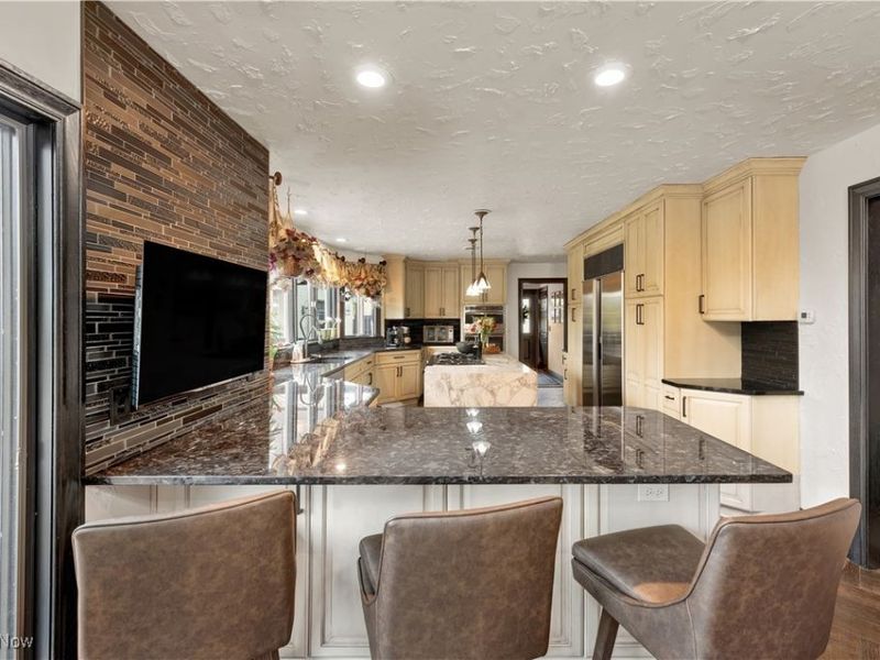 537 Lee Lore Drive, Chippewa Lake, OH 44215 Photo 8