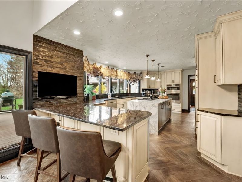 537 Lee Lore Drive, Chippewa Lake, OH 44215 Photo 9