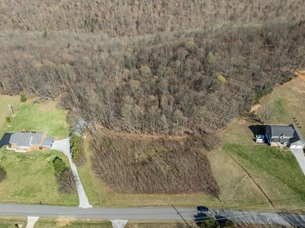 034 Brotherton Dr, Cookeville, TN 38506