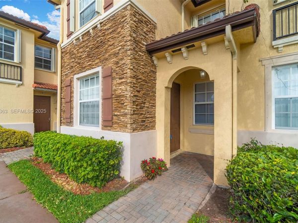 1720 NE 33rd Ave, Unit 104-5, Homestead, FL 33033