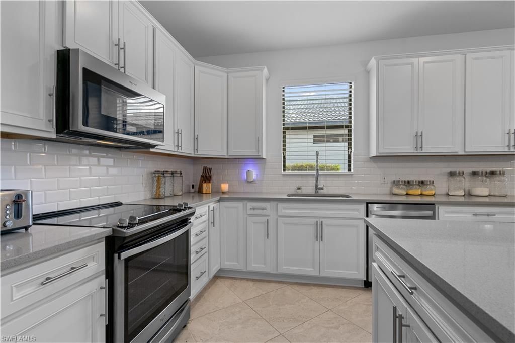 16087 Mistflower Dr, Alva, FL 33920 Photo