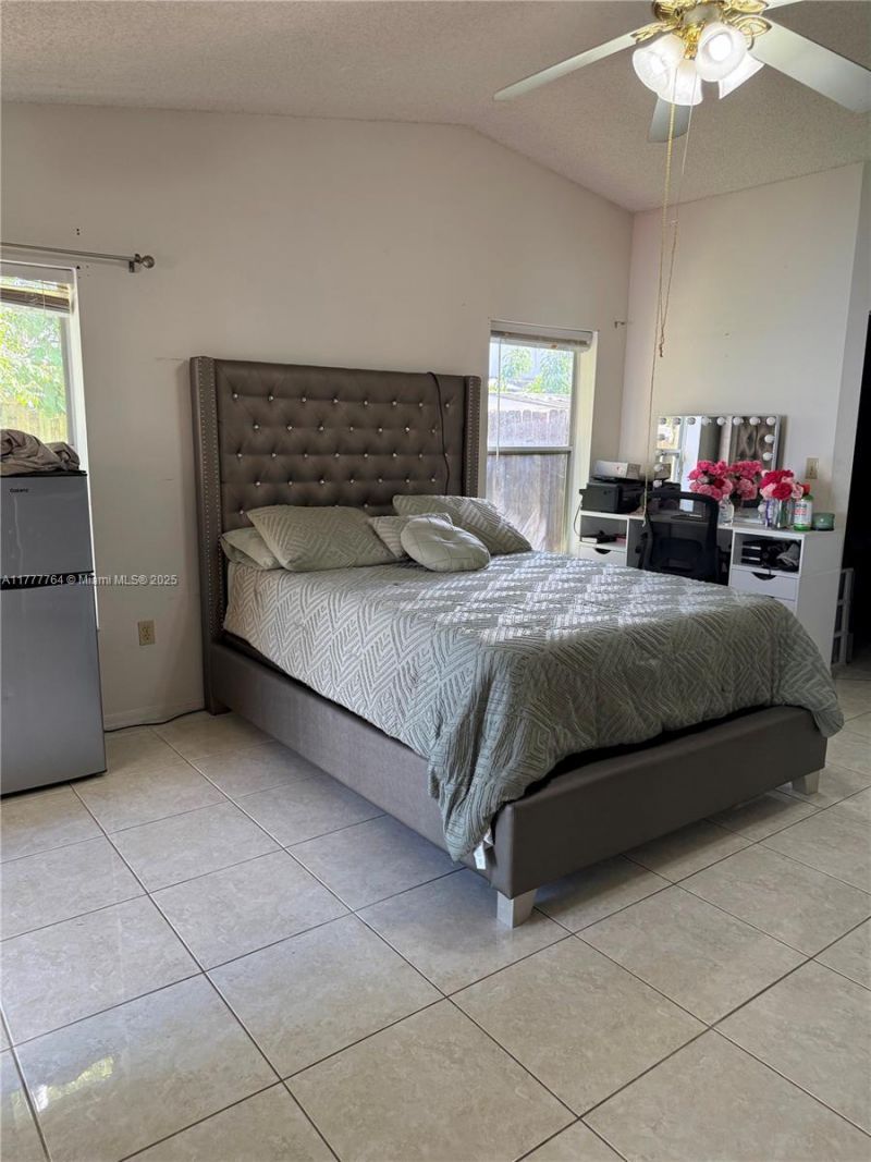 12090 SW 250th Ter, Homestead, FL 33032 Photo