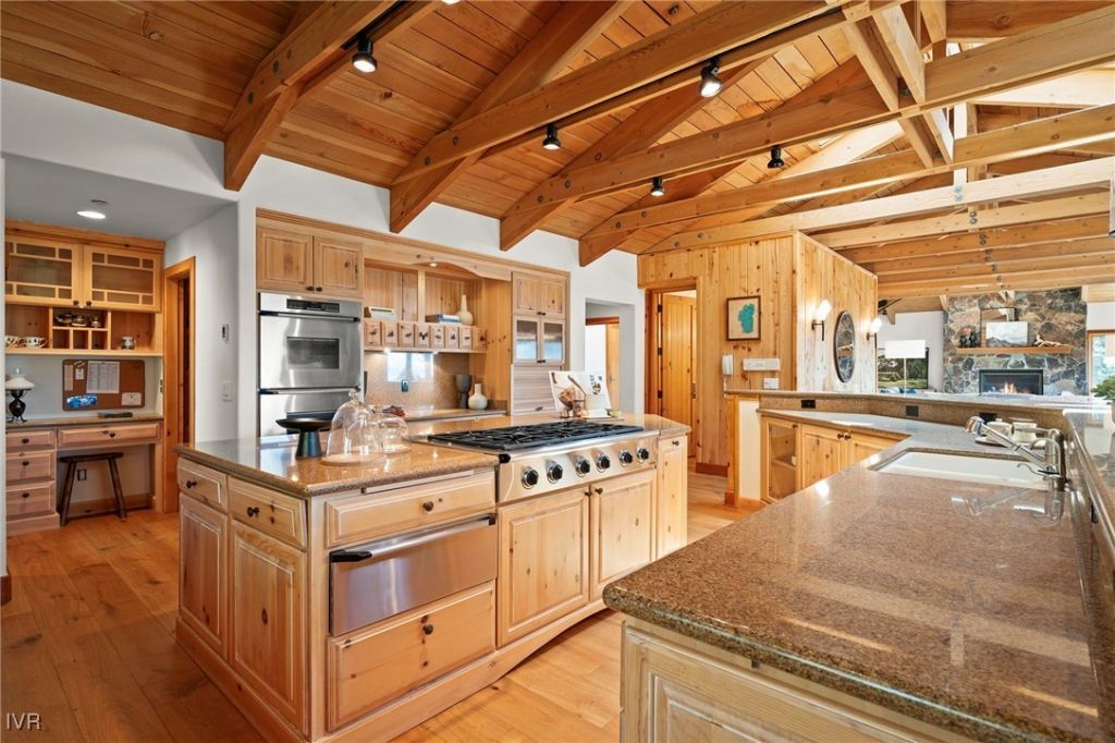 577 Eagle Drive, Incline Village, NV 89451 Photo