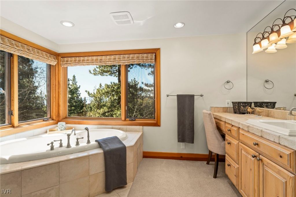 577 Eagle Drive, Incline Village, NV 89451 Photo