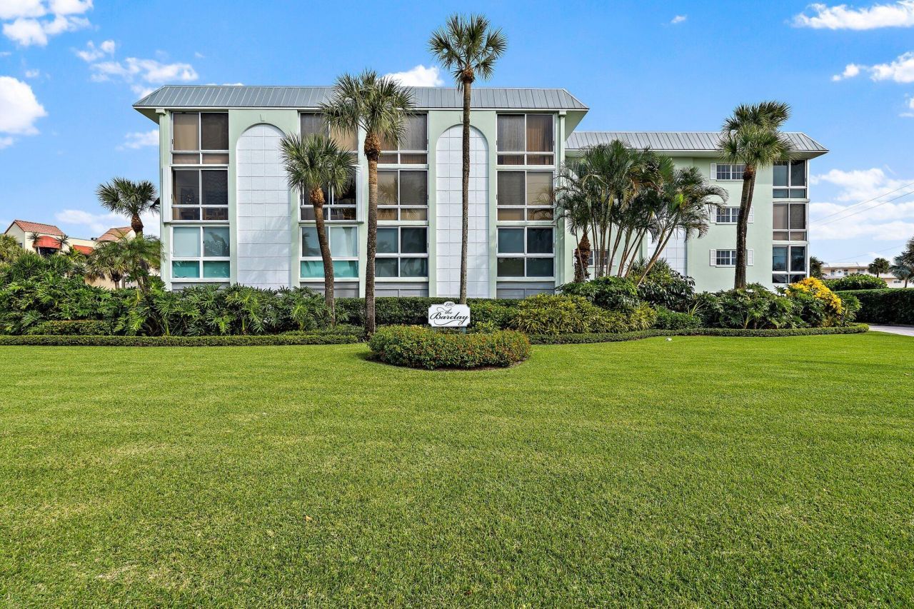 120 Celestial Way, Unit 302, Juno Beach, FL 33408 Photo