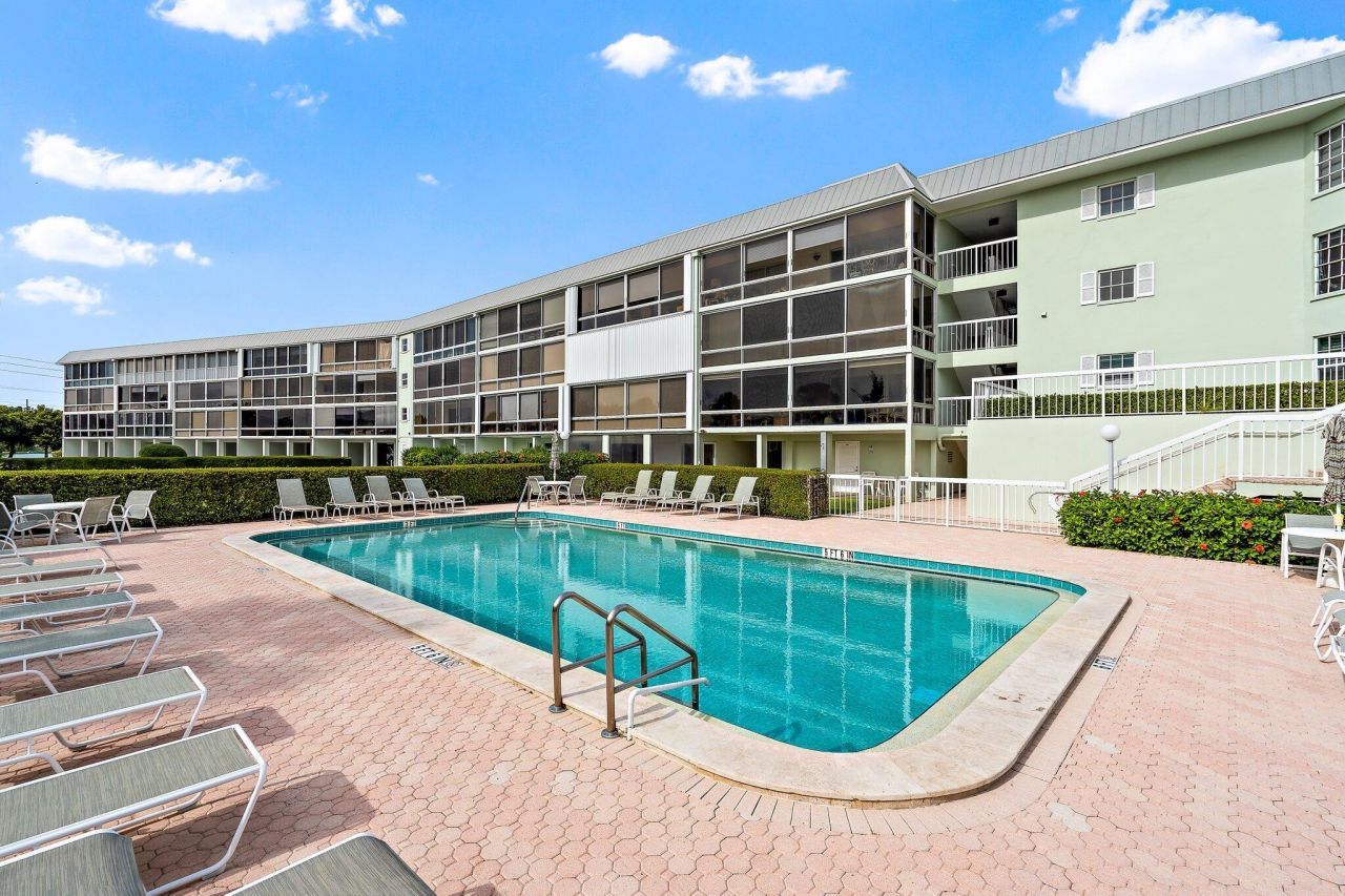 120 Celestial Way, Unit 302, Juno Beach, FL 33408 Photo