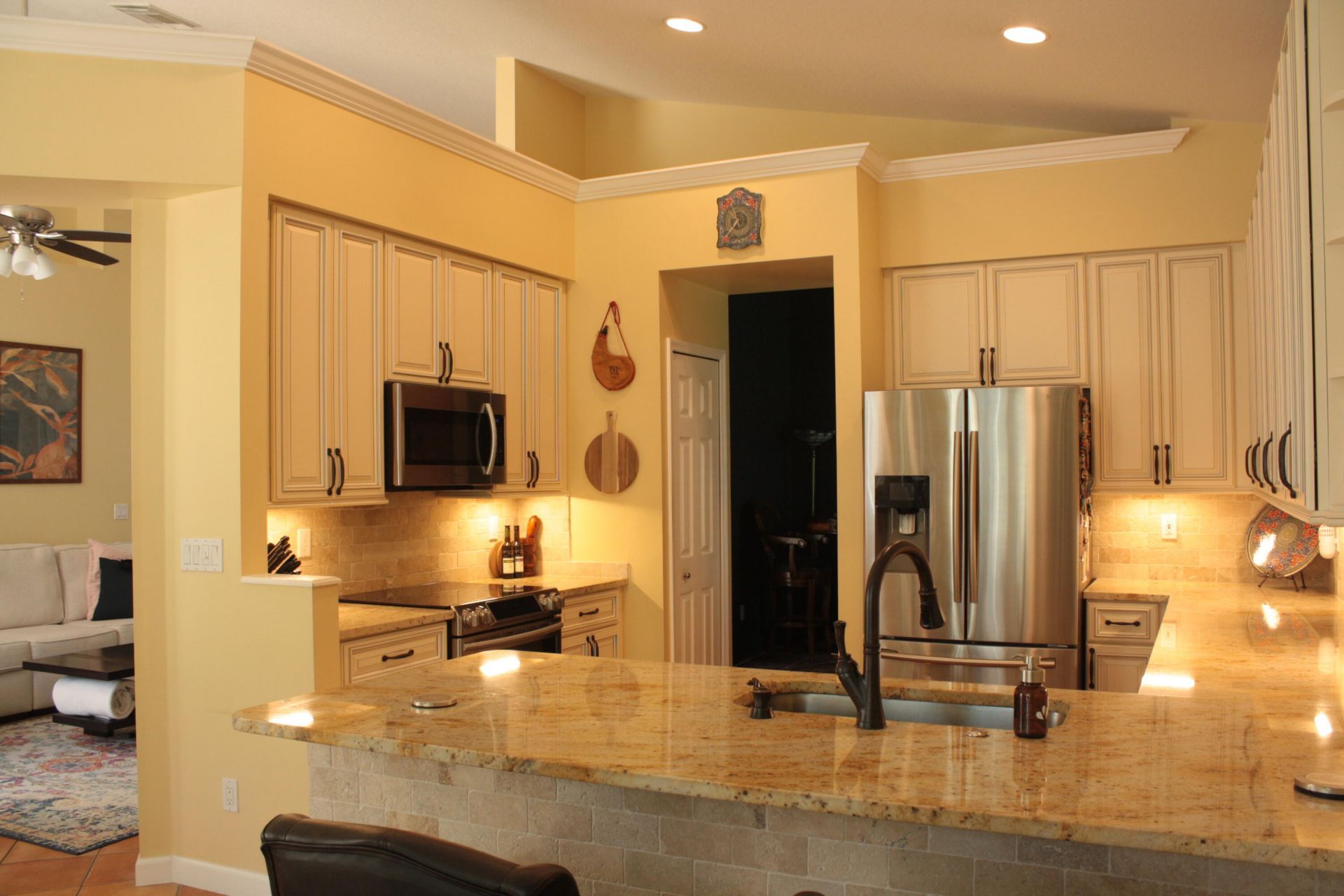 639 SW Lake Charles Circle, Port Saint Lucie, FL 34986 Photo