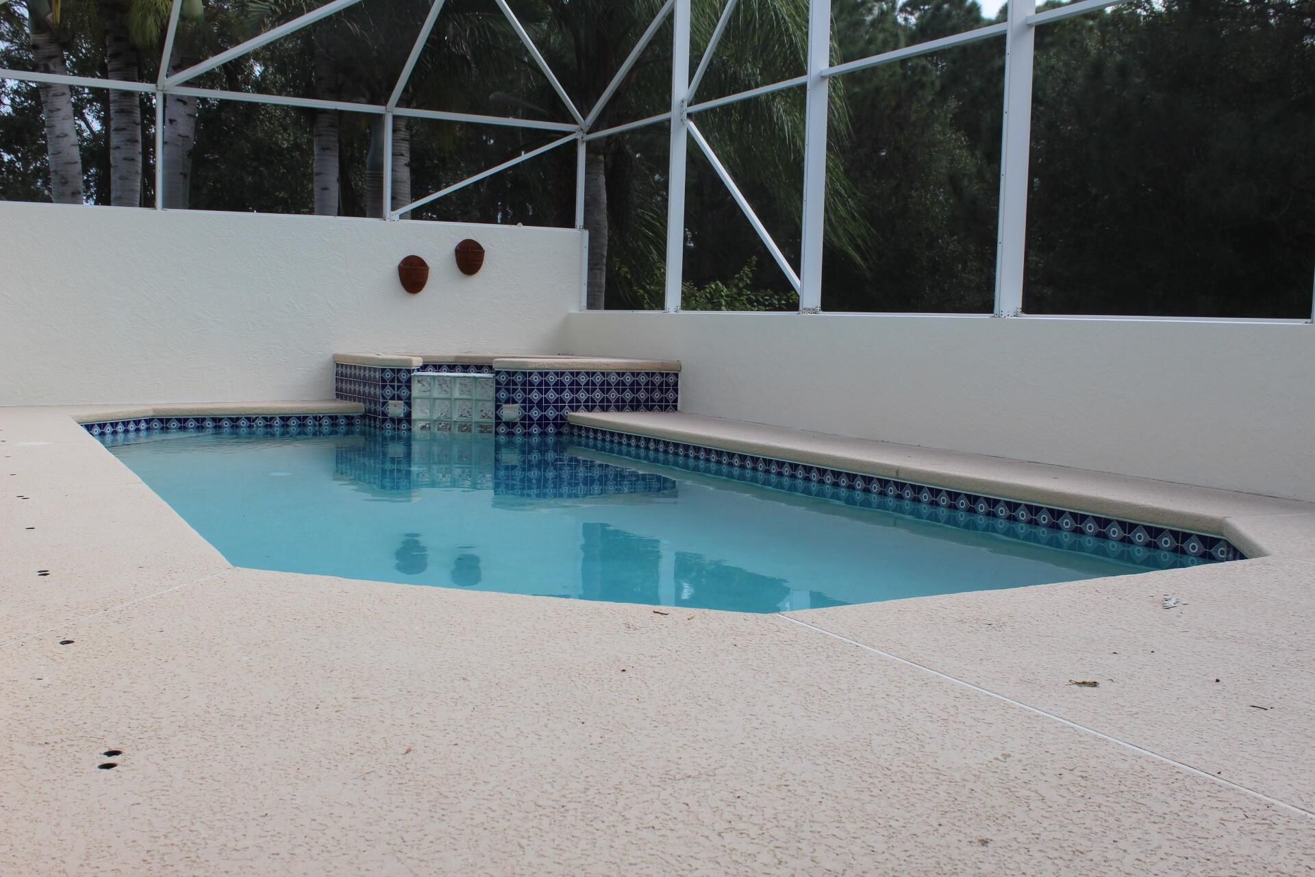 639 SW Lake Charles Circle, Port Saint Lucie, FL 34986 Photo