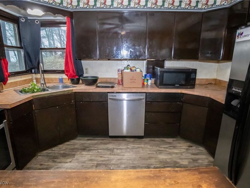 1721 Grand Boulevard, Euclid, OH 44117 Photo 12