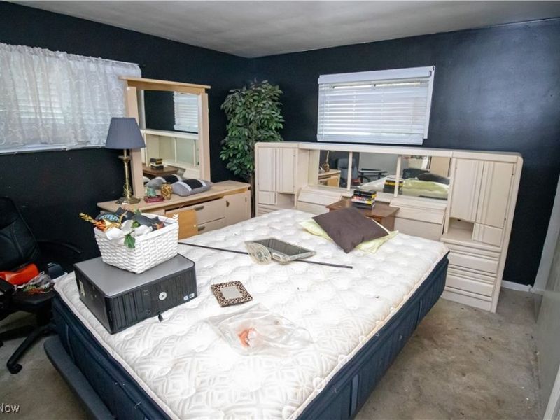 1721 Grand Boulevard, Euclid, OH 44117 Photo 26