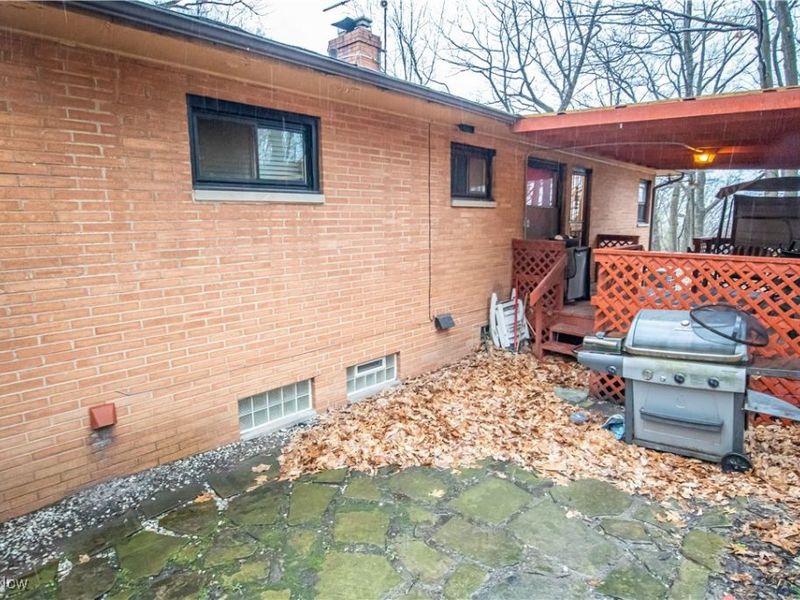 1721 Grand Boulevard, Euclid, OH 44117 Photo 31