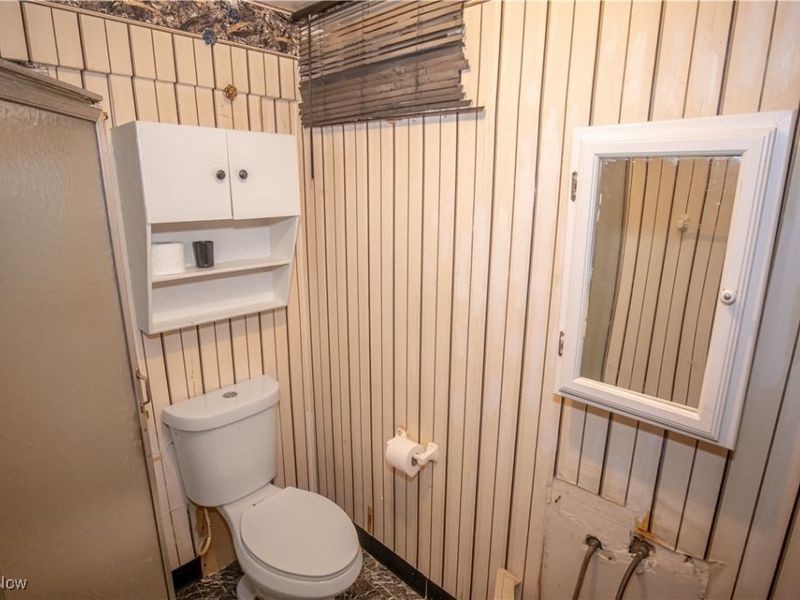 1721 Grand Boulevard, Euclid, OH 44117 Photo 37