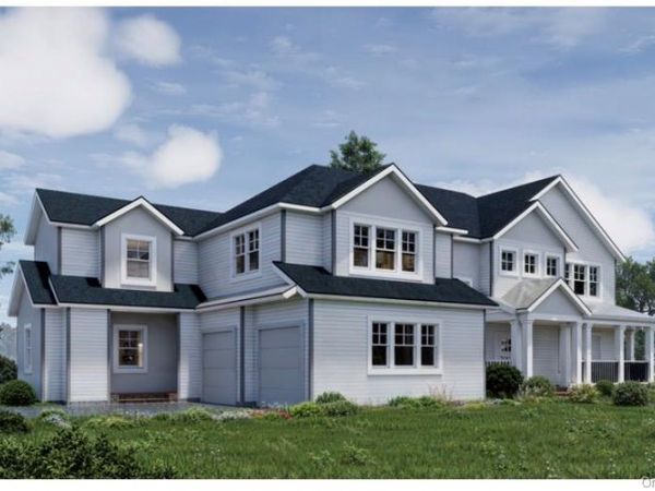 18 Bell Circle, Port Jefferson, NY 11777