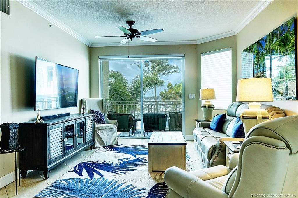 975 NW Flagler Avenue, Unit 306, Stuart, FL 34994 Photo