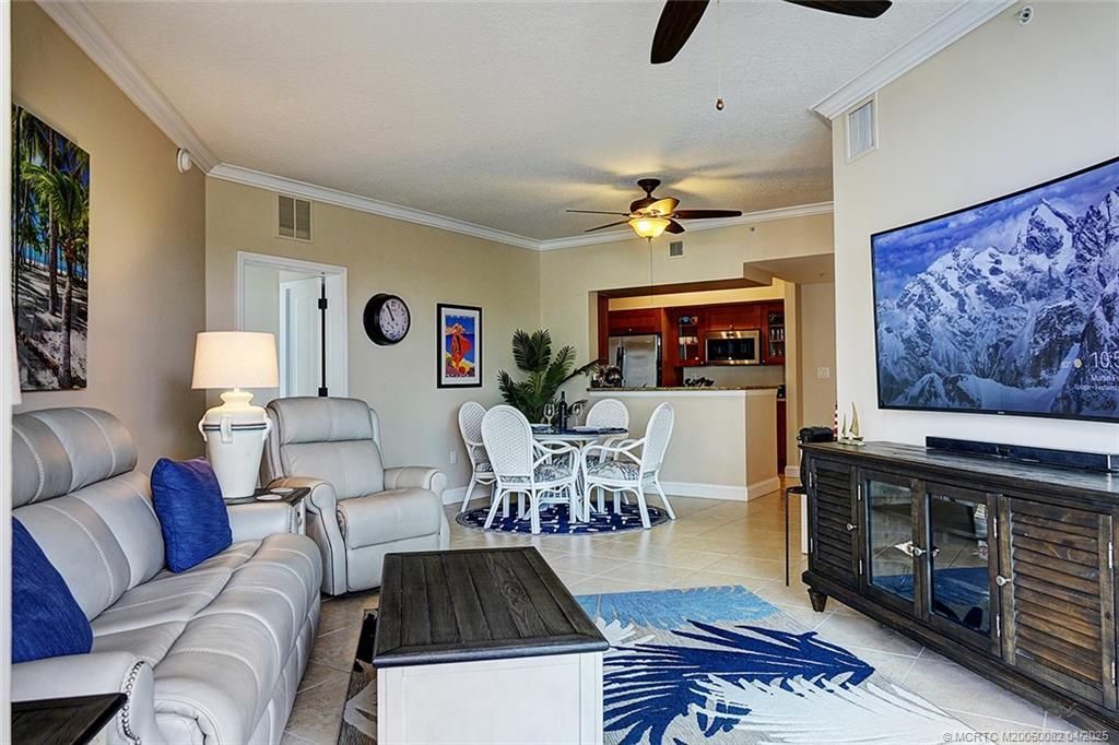 975 NW Flagler Avenue, Unit 306, Stuart, FL 34994 Photo