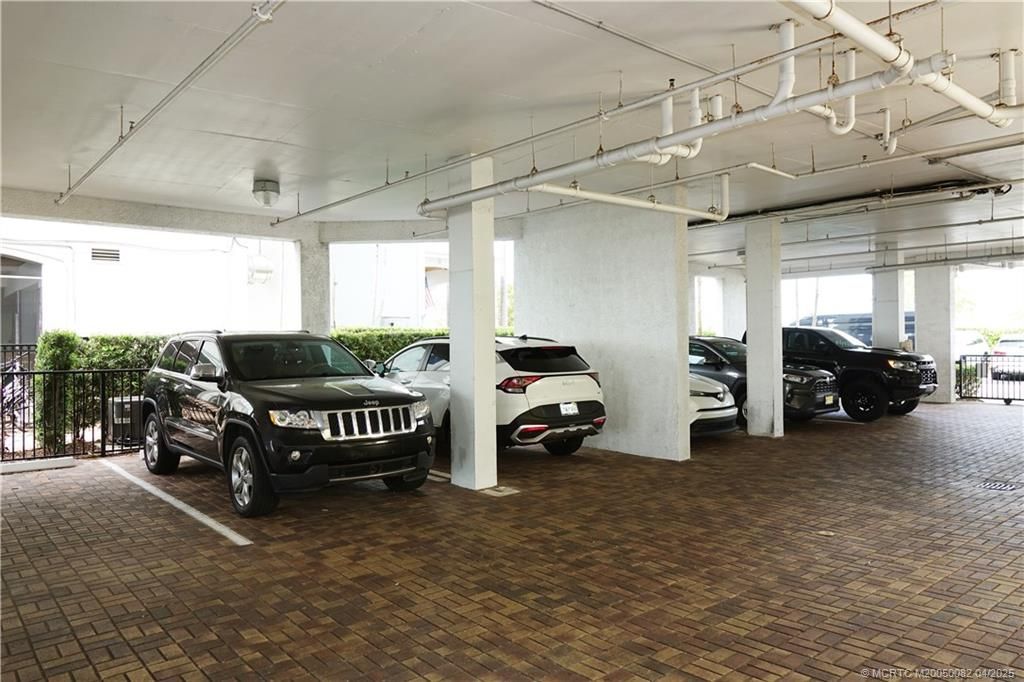 975 NW Flagler Avenue, Unit 306, Stuart, FL 34994 Photo