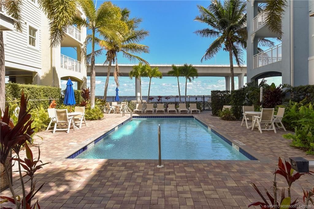 975 NW Flagler Avenue, Unit 306, Stuart, FL 34994 Photo