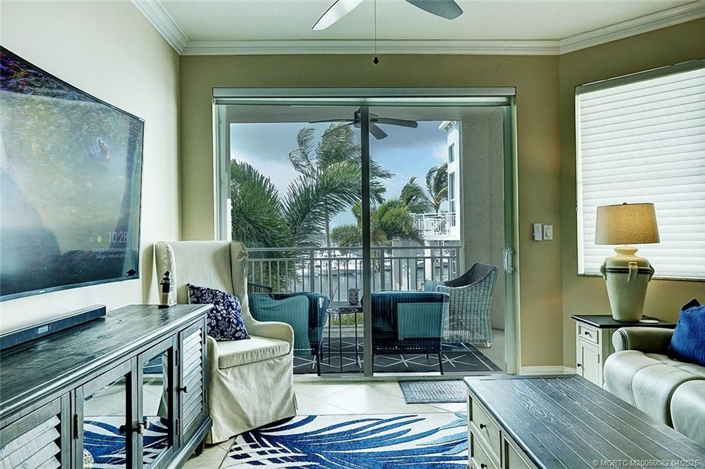 975 NW Flagler Avenue, Unit 306, Stuart, FL 34994 Photo