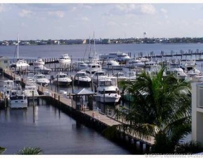 975 NW Flagler Avenue, Unit 306, Stuart, FL 34994 Photo