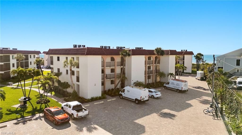 671 E Gulf Dr, Unit 2C2, Sanibel, FL 33957 Photo