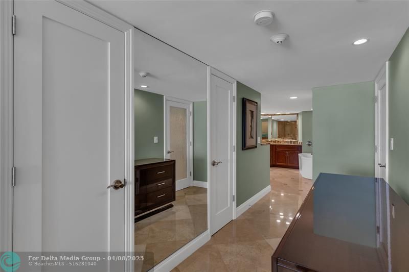 2200 S Ocean Lane, Unit 2805, Fort Lauderdale, FL 33316 Photo