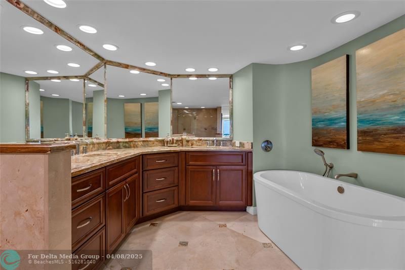 2200 S Ocean Lane, Unit 2805, Fort Lauderdale, FL 33316 Photo