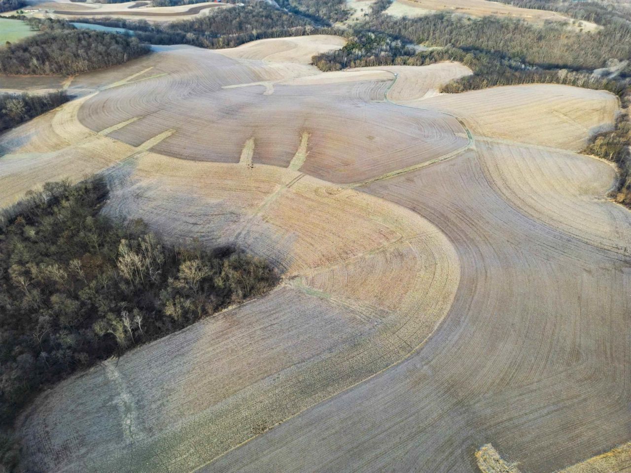 2181 Hwy 76, Dorchester, IA 52140 Main Photo