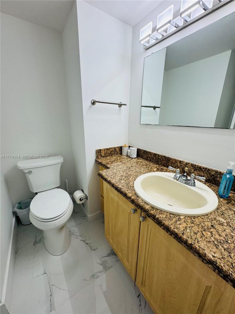 18071 Biscayne Blvd, Unit 1503, Aventura, FL 33160 Photo