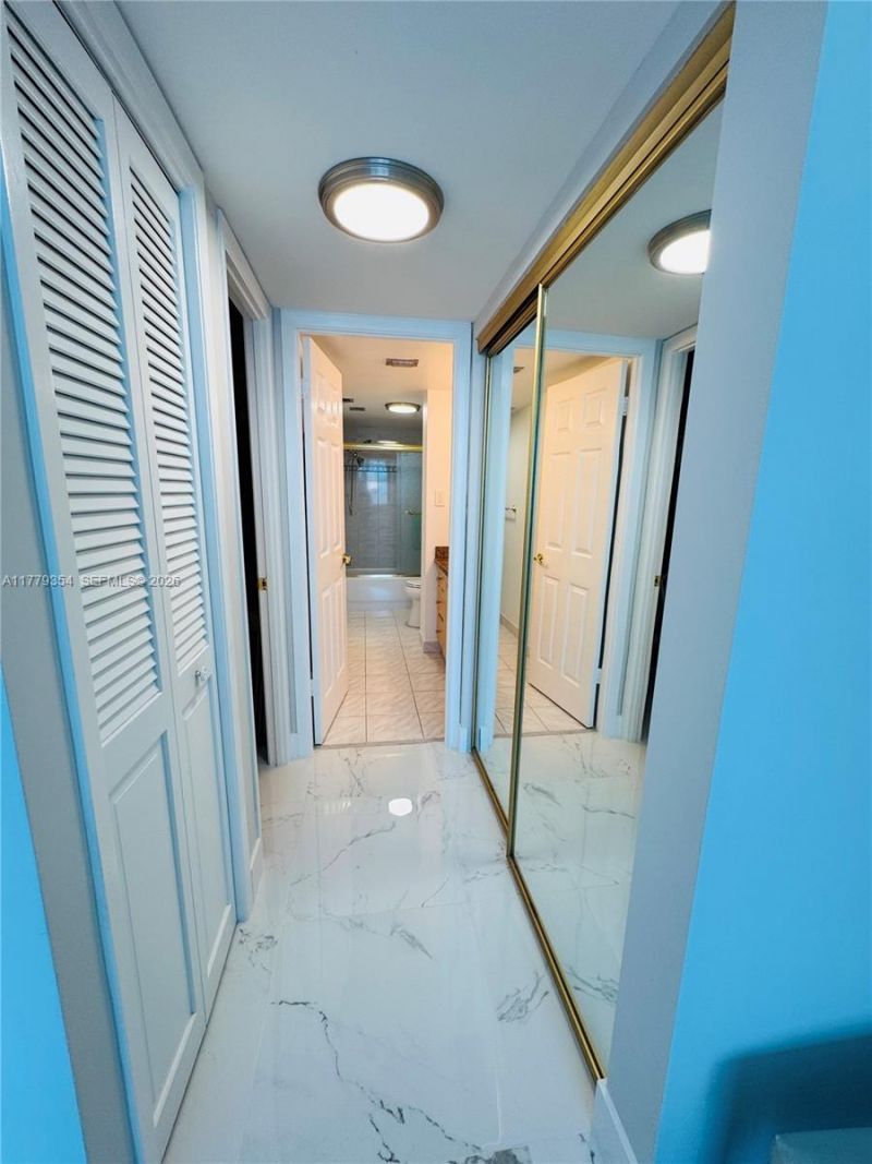 18071 Biscayne Blvd, Unit 1503, Aventura, FL 33160 Photo