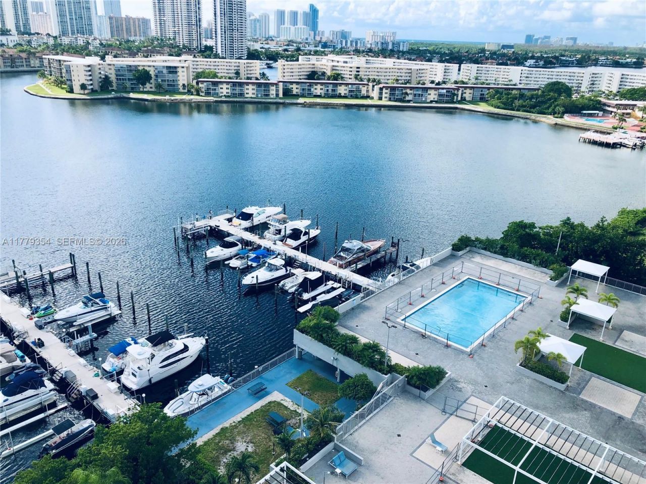 18071 Biscayne Blvd, Unit 1503, Aventura, FL 33160 Photo