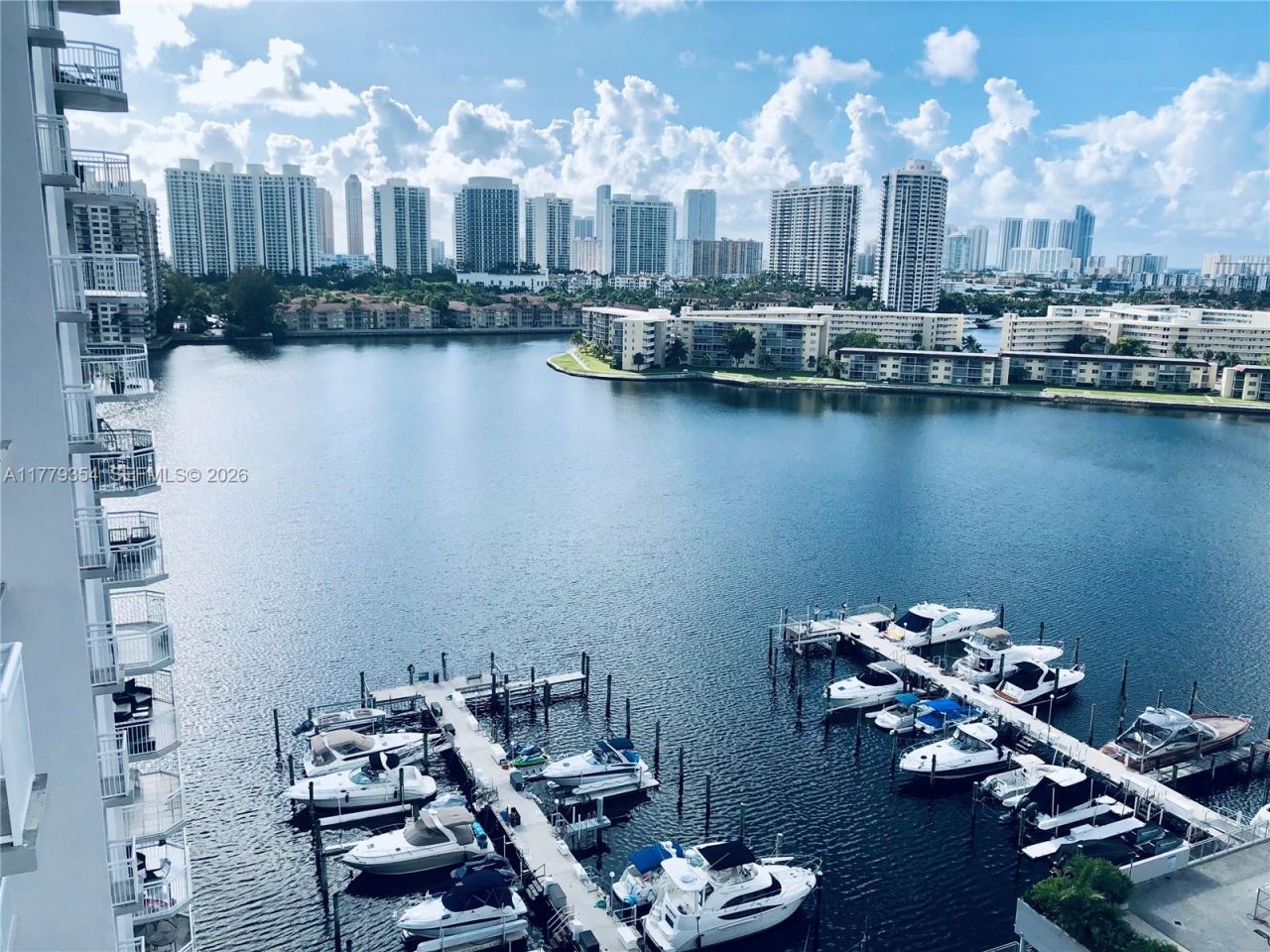 18071 Biscayne Blvd, Unit 1503, Aventura, FL 33160 Photo