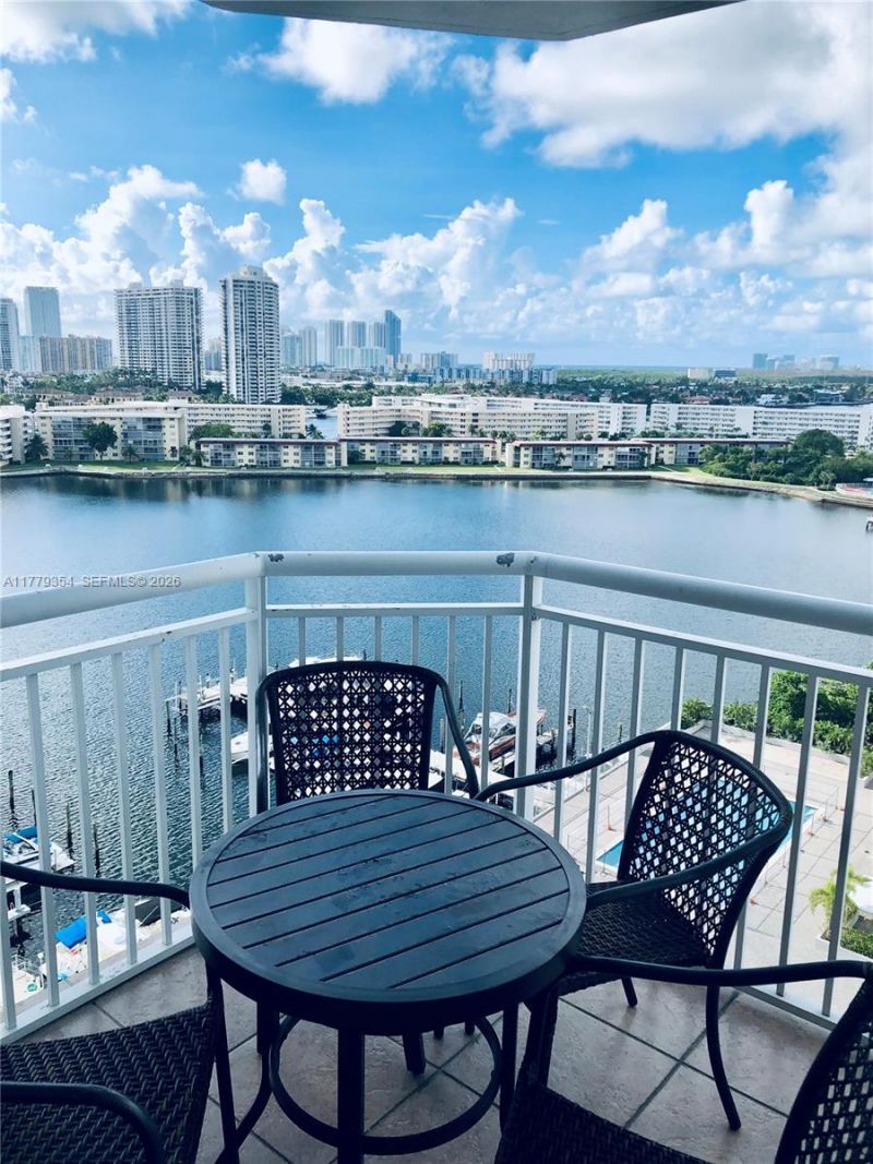 18071 Biscayne Blvd, Unit 1503, Aventura, FL 33160 Photo