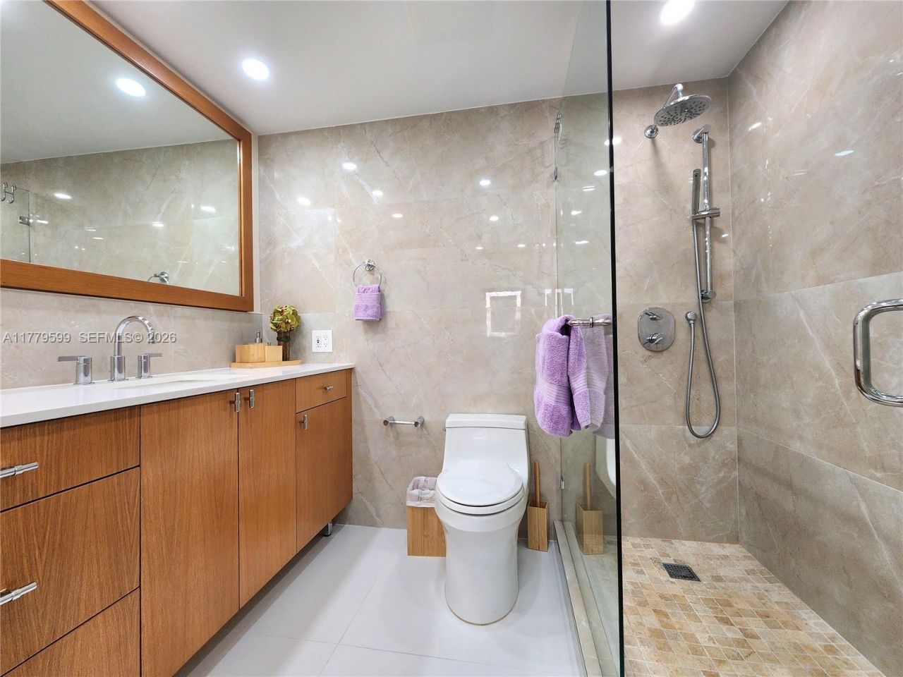 3505 S Ocean Dr, Unit 1214, Hollywood, FL 33019 Photo