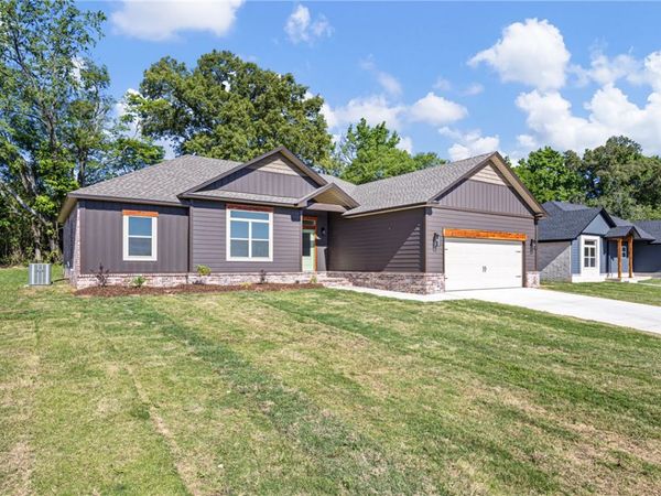 111 Nebo Heights Way, Dardanelle, AR 72834
