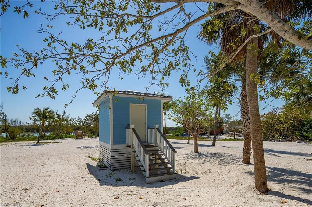 11687 Keewaydin, Naples, FL 34113 Photo