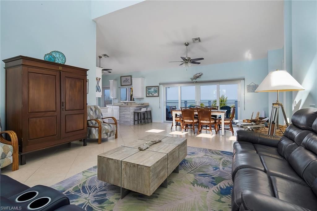 11687 Keewaydin, Naples, FL 34113 Photo