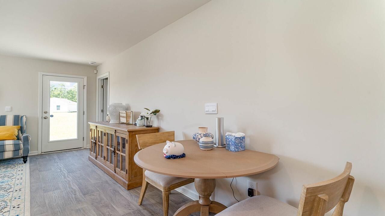 130 Culbertson Court Photo 7