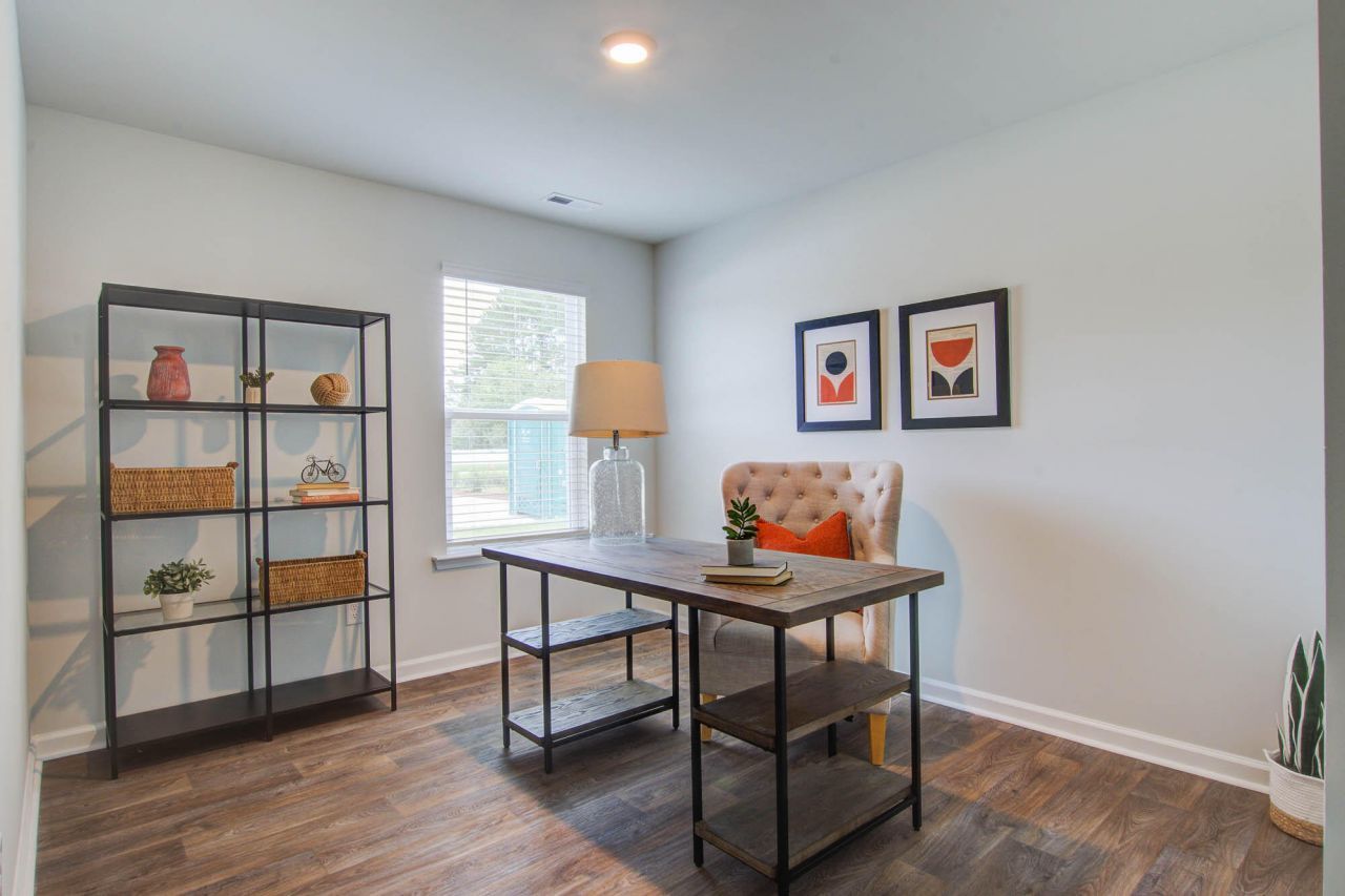 128 Culbertson Court Photo 17