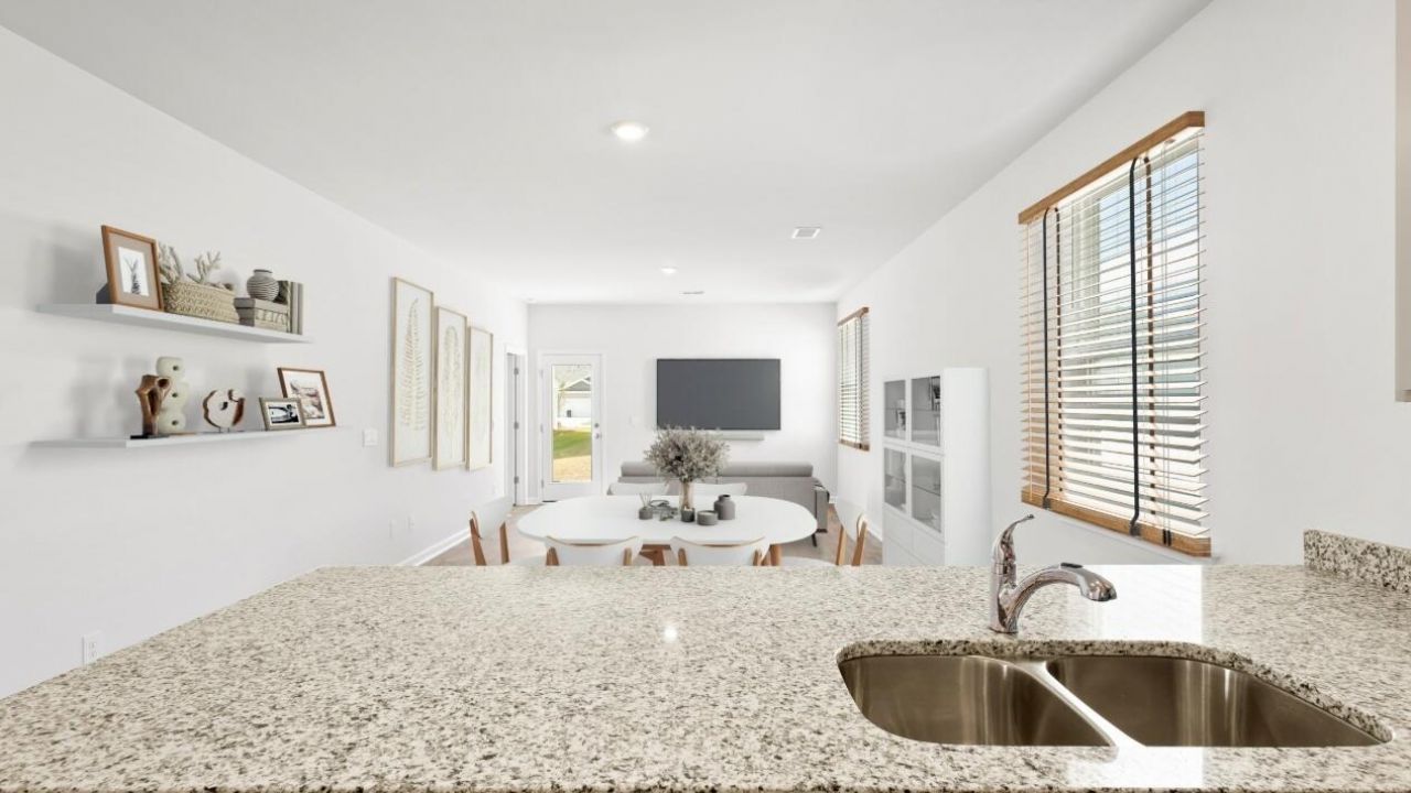 414 Brooks Drive Photo 4