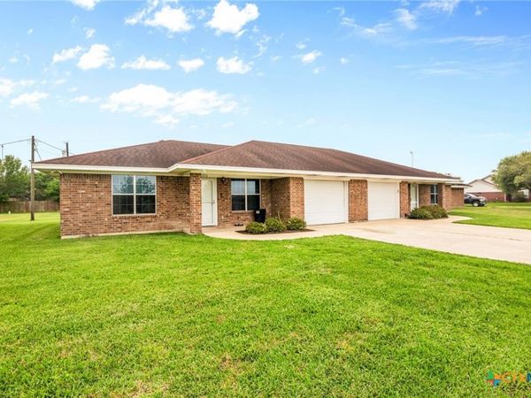 374 & 376 Navidad, Vanderbilt, TX 77991