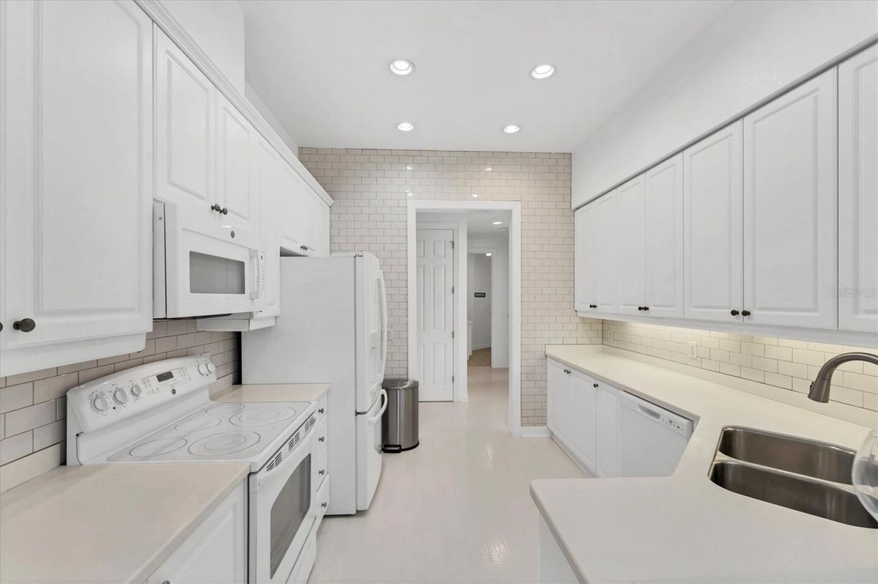 5405 46th Court W, Bradenton, FL 34210 Photo