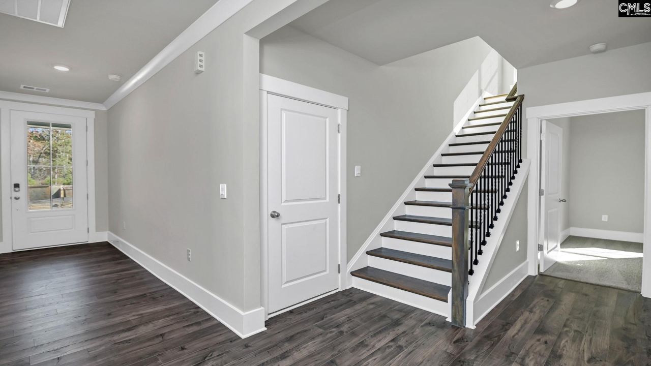 213 Livingston Woods Drive Photo 30