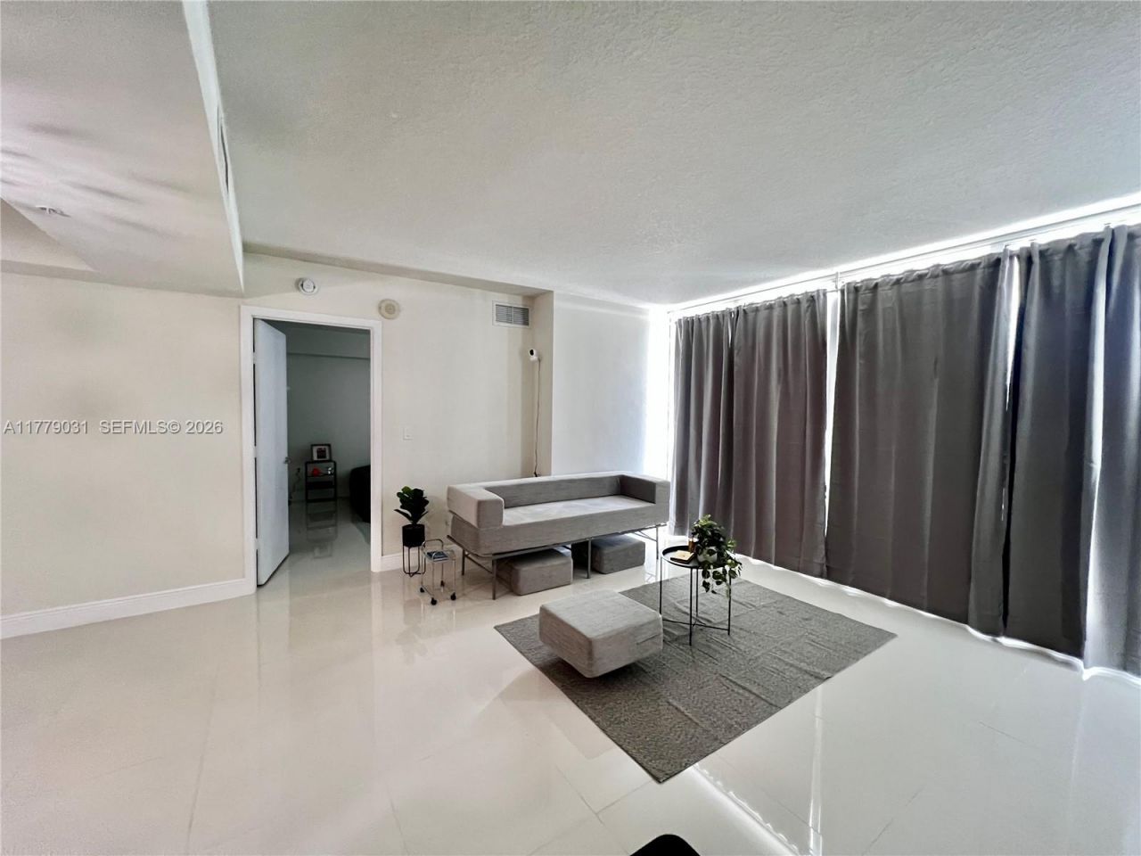 1861 NW S River Dr, Unit 803, Miami, FL 33125 Photo