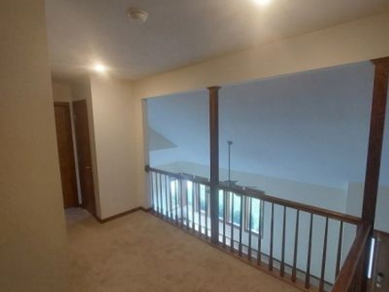 147 Skyview Drive, Wintersville, OH 43953 Photo 15